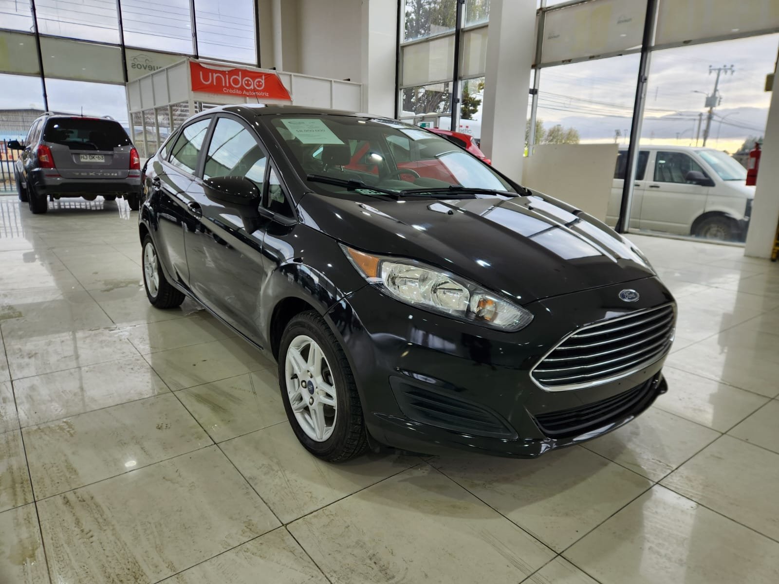 autos-usados-punta-arenas-vehiculos-usados-punta-arena.-autos-punta-arenas-seminuevosmag-magallanes-auto-barato-credito-automotriz-FORD-FIESTA-2019-1-4