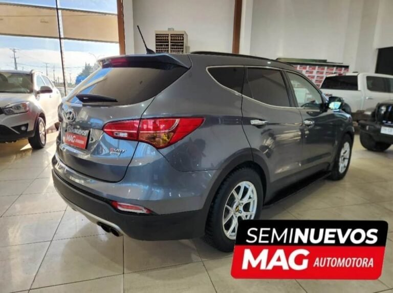 AUTO STATION WAGON AUTOS USADOS PUNTA ARENAS HYUNDAI SANTA FE 2014 4