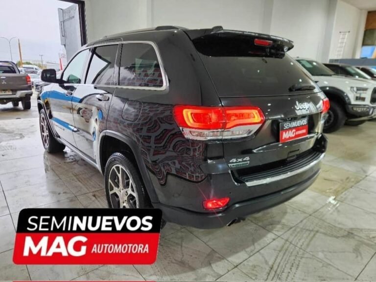 AUTO STATION WAGON JEEP GRAND CHEROKEE 2019 4