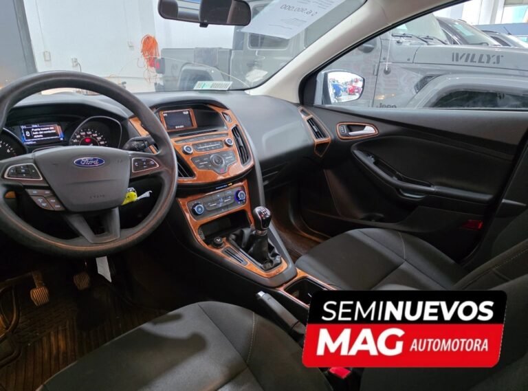 autos usados, autos seminuevos punta arenas autos puerto natales autos usados porvenir FORD FOCUS 2015 7