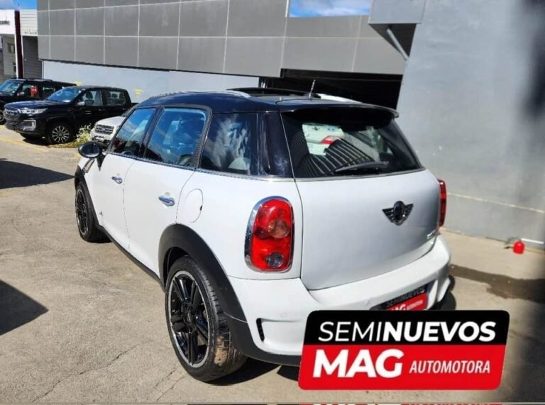 AUTO MINI COUNTRYMAN COOPER 2012 4