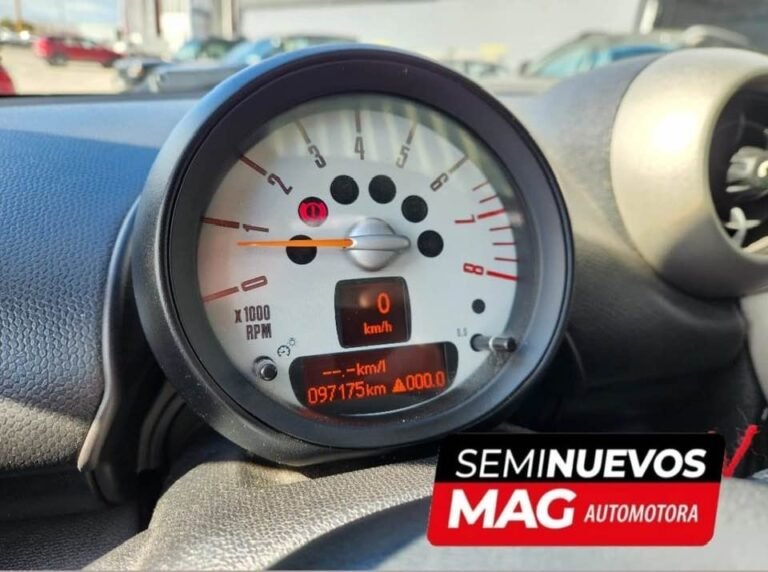 AUTO MINI COUNTRYMAN COOPER 2012 5