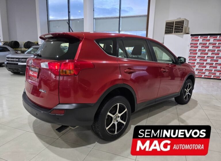 autos usados, autos seminuevos punta arenas autos puerto natales autos usados porvenir TOYOTA RAV 4 2016 4