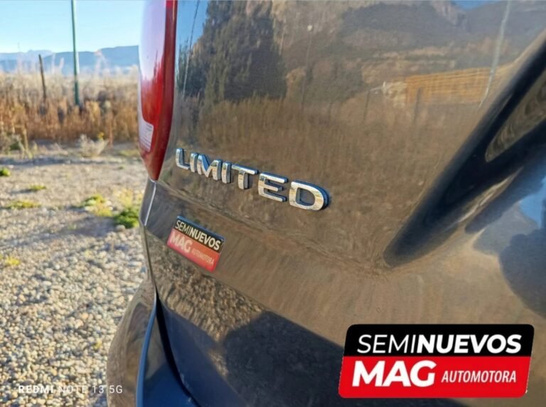 autos usados, autos seminuevos punta arenas autos puerto natales autos usados porvenir coyhaique aysen chile chico puq zona franca FORD EXPLORER 6