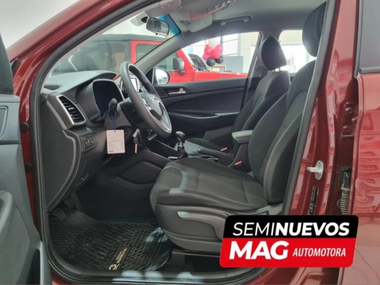arenas autos puerto natales autos usados porvenir coyhaique aysen chile chico puq zona franca HYUNDAI TUCSON 7