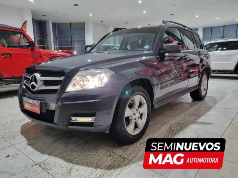 arenas autos puerto natales autos usados porvenir coyhaique aysen chile chico puq zona franca MERCEDES CLK 220 1