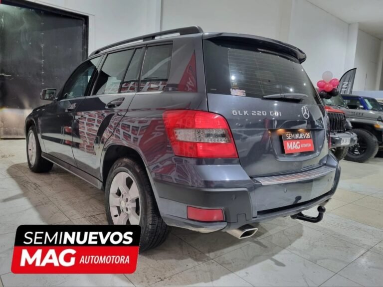 arenas autos puerto natales autos usados porvenir coyhaique aysen chile chico puq zona franca MERCEDES CLK 220 4