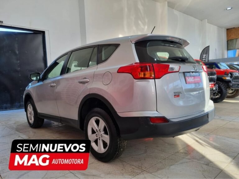 arenas autos puerto natales autos usados porvenir coyhaique aysen chile chico puq zona franca TOYOTA RAV4 4