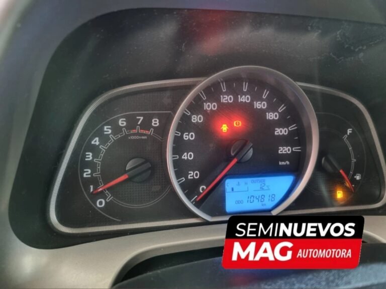 arenas autos puerto natales autos usados porvenir coyhaique aysen chile chico puq zona franca TOYOTA RAV4 6