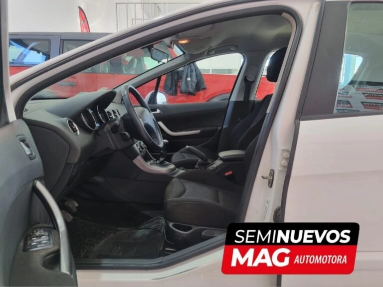 punta arenas autos puerto natales autos usados porvenir coyhaique aysen chile chico puq zona franca PEUGEOT 308 7