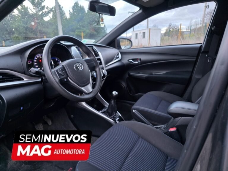 punta arenas autos puerto natales autos usados porvenir coyhaique aysen chile chico puq zona franca TOYOTA YARIS 6