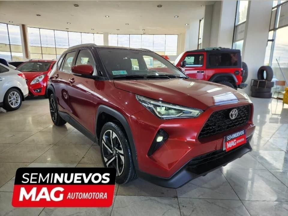 TOYOTA YARIS CROSS 2024 1