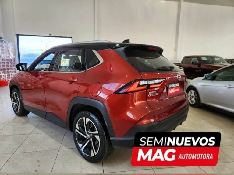 TOYOTA YARIS CROSS 2024 4
