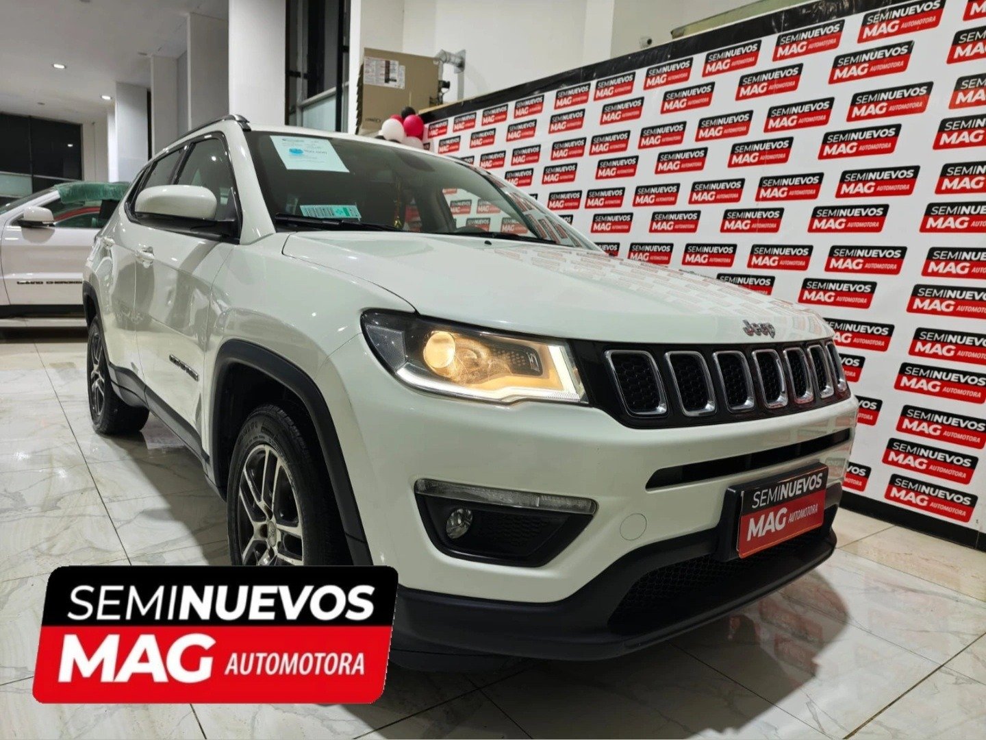 }autos usados punta arenas , vehiculos usados punta arena. autos punta arenas seminuevos, auto seminuevo magallanes auto barato credito automotriz coyhayque aysen chile chico puq JEEP 7