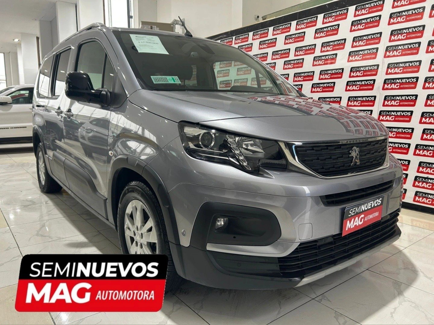 autos usados punta arenas , vehiculos usados punta arena. autos punta arenas seminuevos, auto seminuevo magallanes auto barato credito automotriz coyhayque aysen chile chico puq PEUGEOT 9