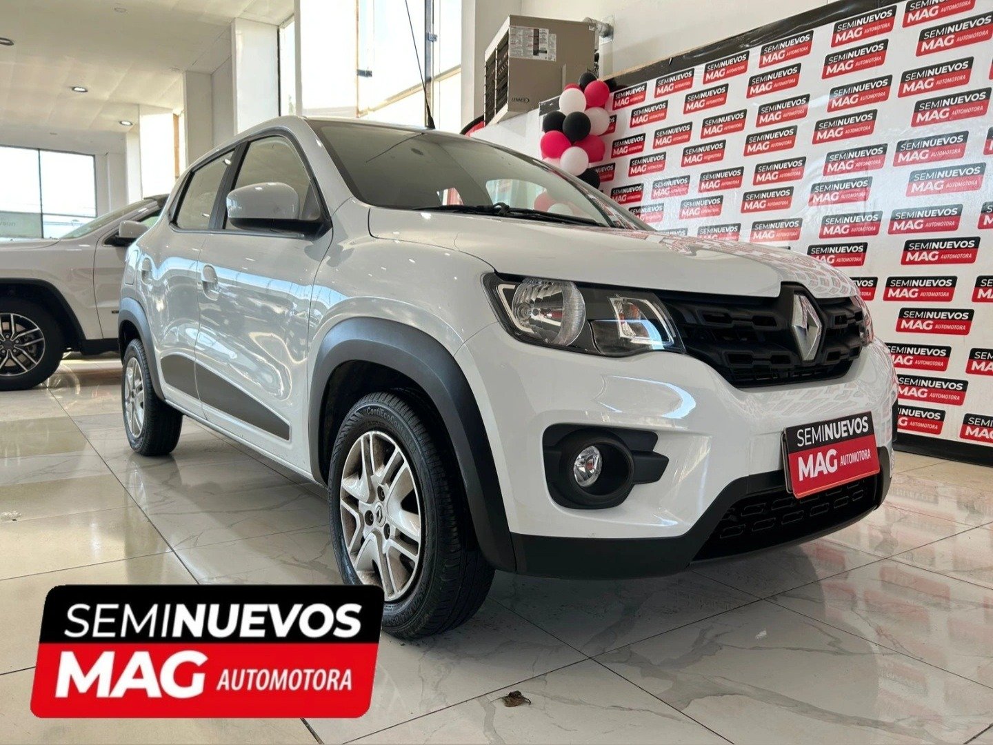 autos usados punta arenas , vehiculos usados punta arena. autos punta arenas seminuevos, auto seminuevo magallanes auto barato credito automotriz coyhayque aysen chile chico puq RENAULT 6