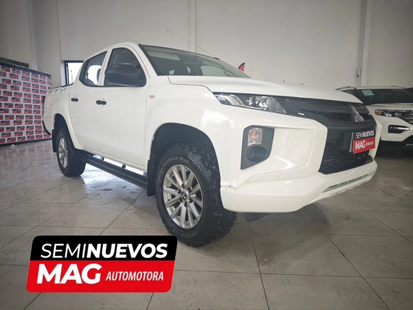 autos usados punta arenas , vehiculos usados punta arena. autos punta arenas seminuevosmag magallanes auto barato credito automotriz coyhayque aysen chile chico puq MITSUBISHI L200 1